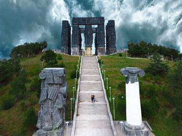 Thumbnail of the grand staircase leading to the Chronicle of Georgia